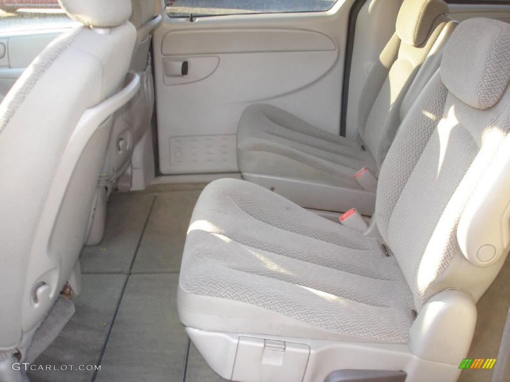 2007 Town & Country LX - Modern Blue Pearl / Dark Khaki/Light Graystone photo #12