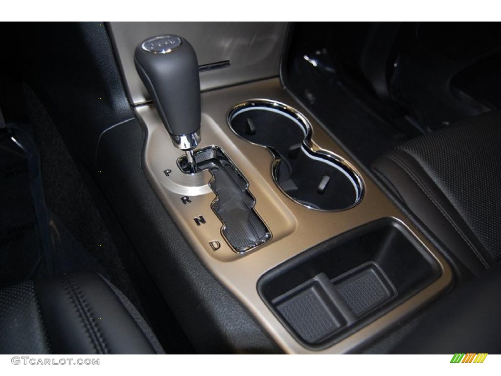 2011 Jeep Grand Cherokee Limited Multi Speed Automatic Transmission Photo #46150621