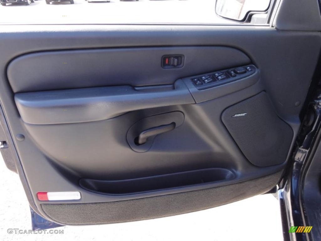 2005 GMC Sierra 1500 SLE Crew Cab Dark Pewter Door Panel Photo