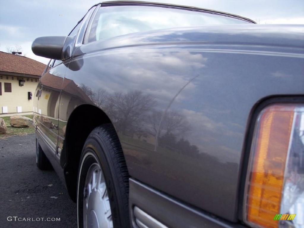 1999 DeVille Sedan - Moonstone / Neutral Shale photo #20