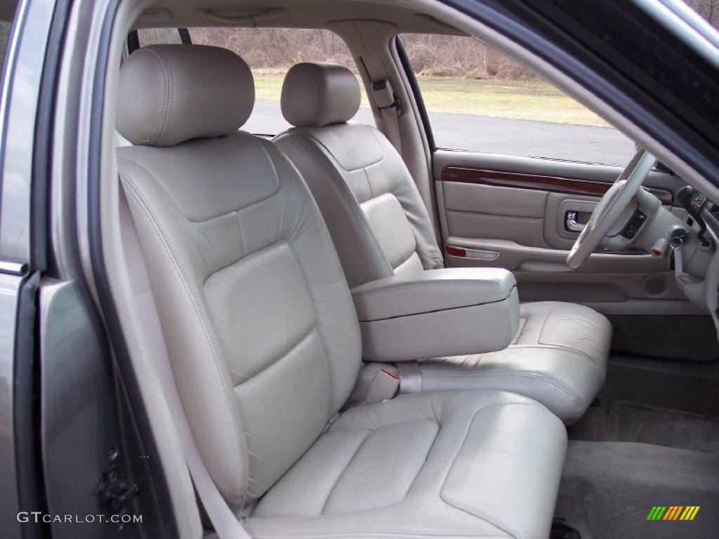 1999 DeVille Sedan - Moonstone / Neutral Shale photo #39