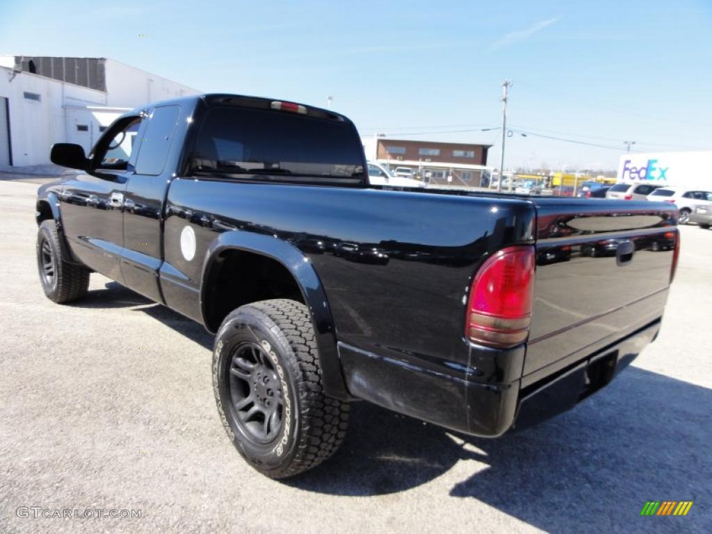 2003 Dakota Sport Club Cab 4x4 - Black / Dark Slate Gray photo #10