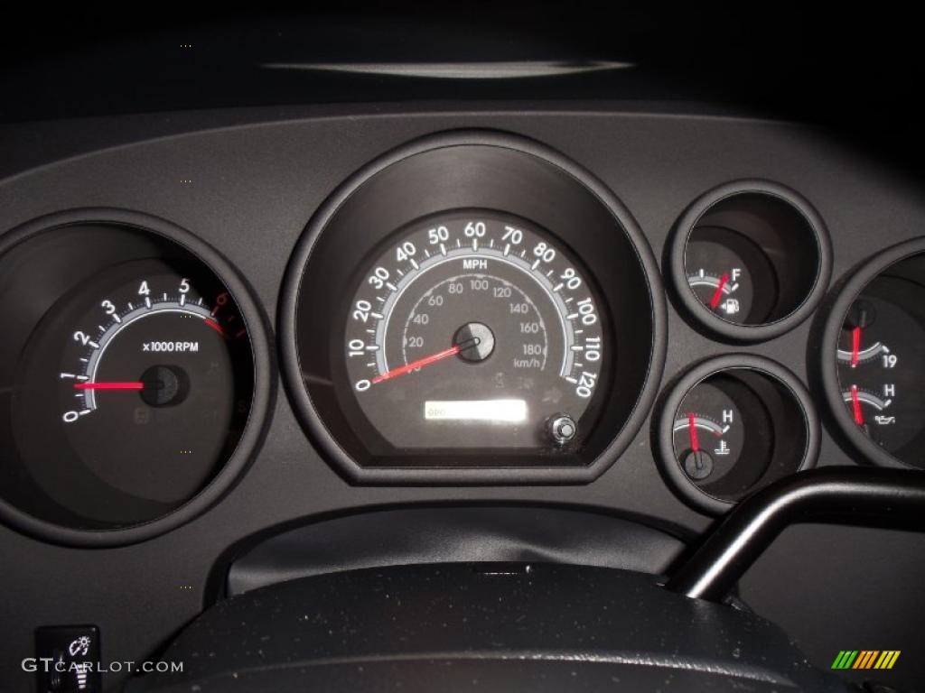 2010 Tundra Double Cab - Super White / Graphite Gray photo #18