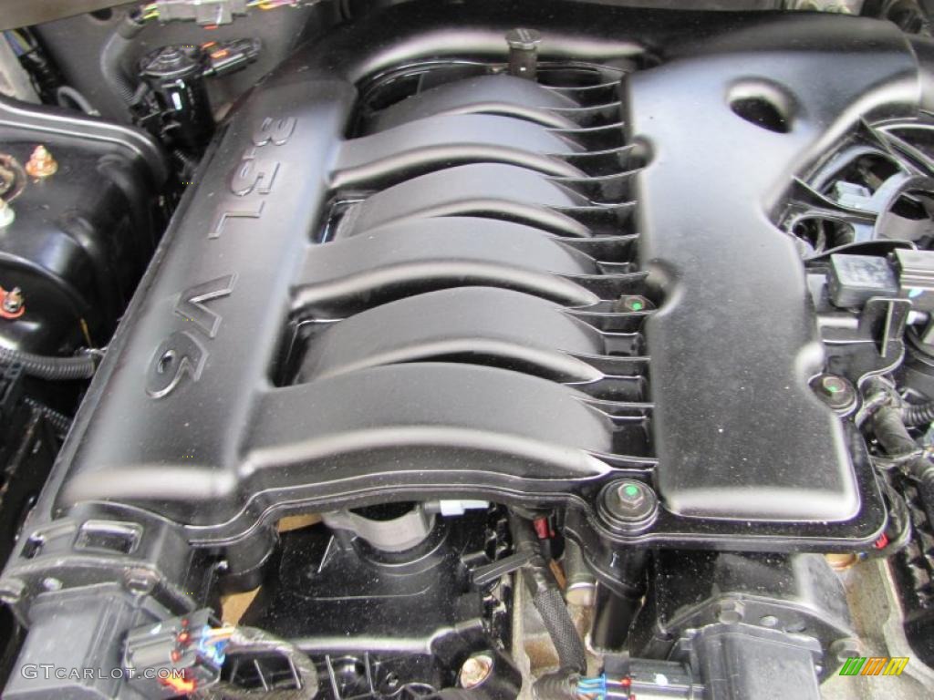 2007 Dodge Charger AWD Engine Photos