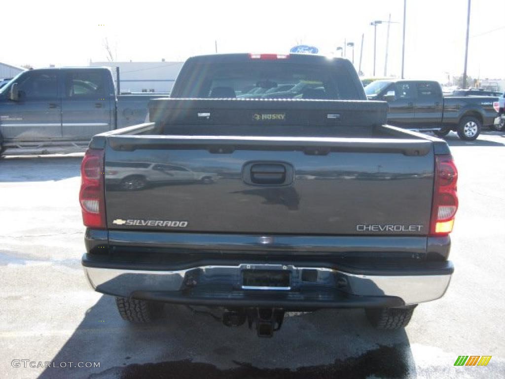 2003 Silverado 1500 LS Crew Cab 4x4 - Dark Gray Metallic / Medium Gray photo #8