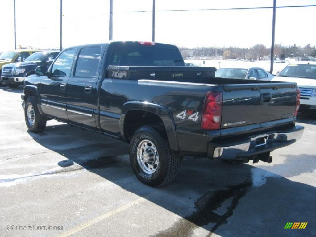 2003 Silverado 1500 LS Crew Cab 4x4 - Dark Gray Metallic / Medium Gray photo #9