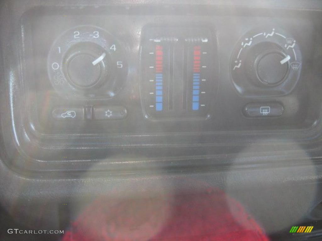 2003 Silverado 1500 LS Crew Cab 4x4 - Dark Gray Metallic / Medium Gray photo #27
