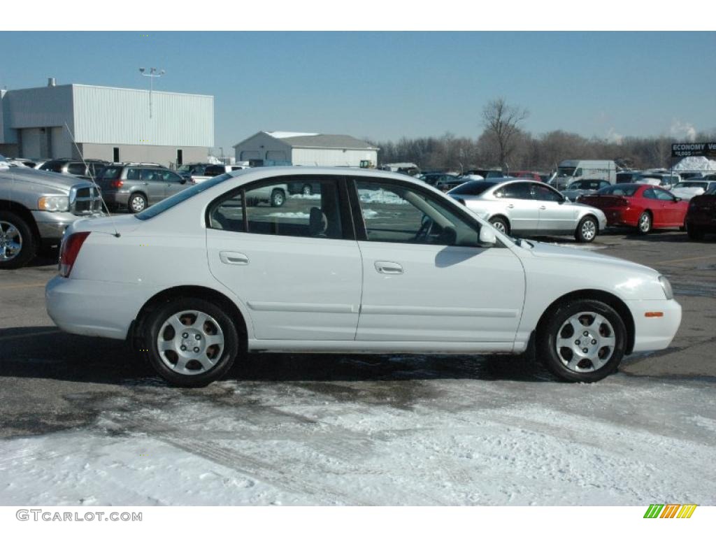 2002 Elantra GLS Sedan - Nordic White / Beige photo #13