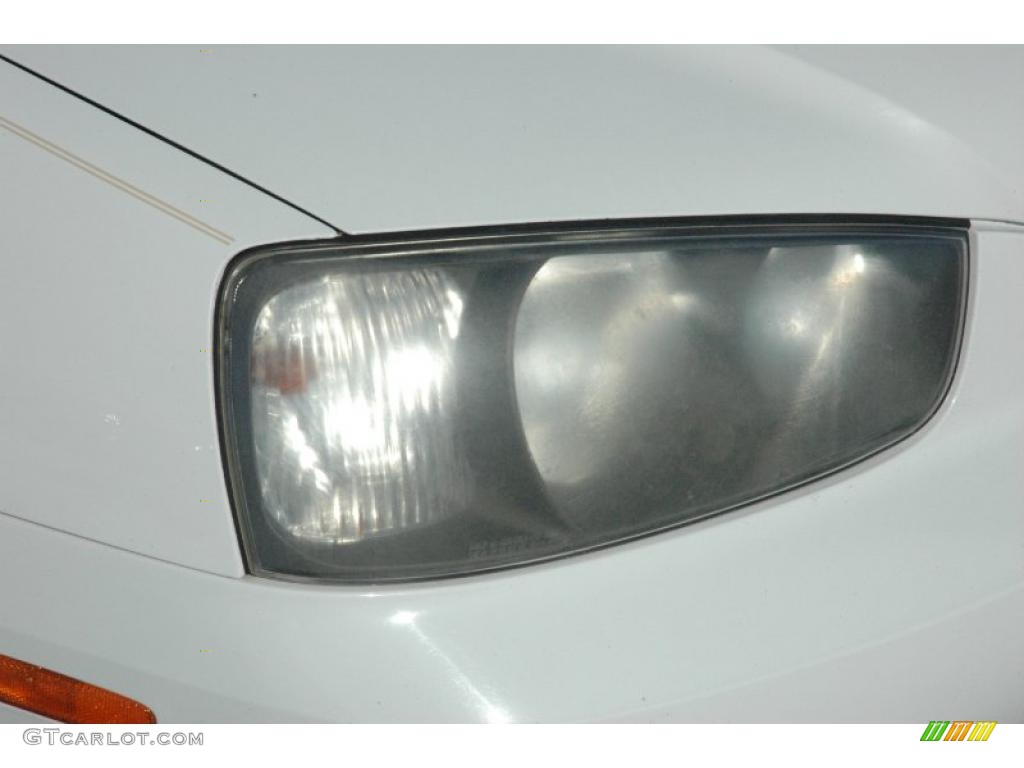 2002 Elantra GLS Sedan - Nordic White / Beige photo #15