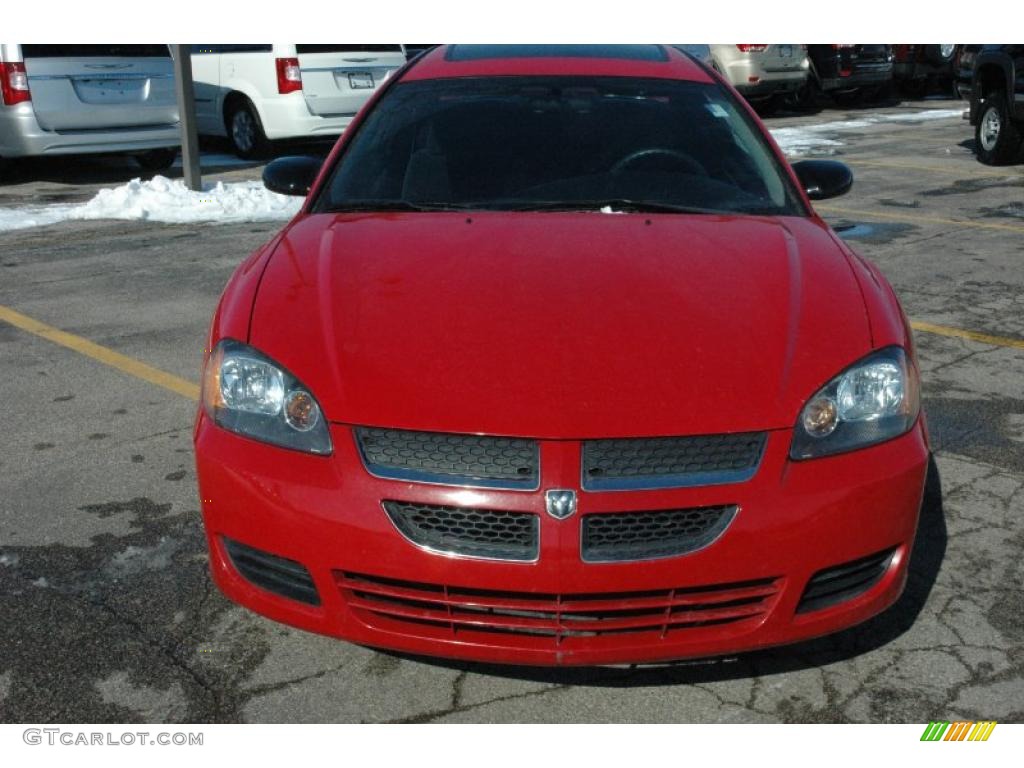 2004 Stratus SXT Coupe - Inferno Red Pearlcoat / Dark Slate Gray photo #2