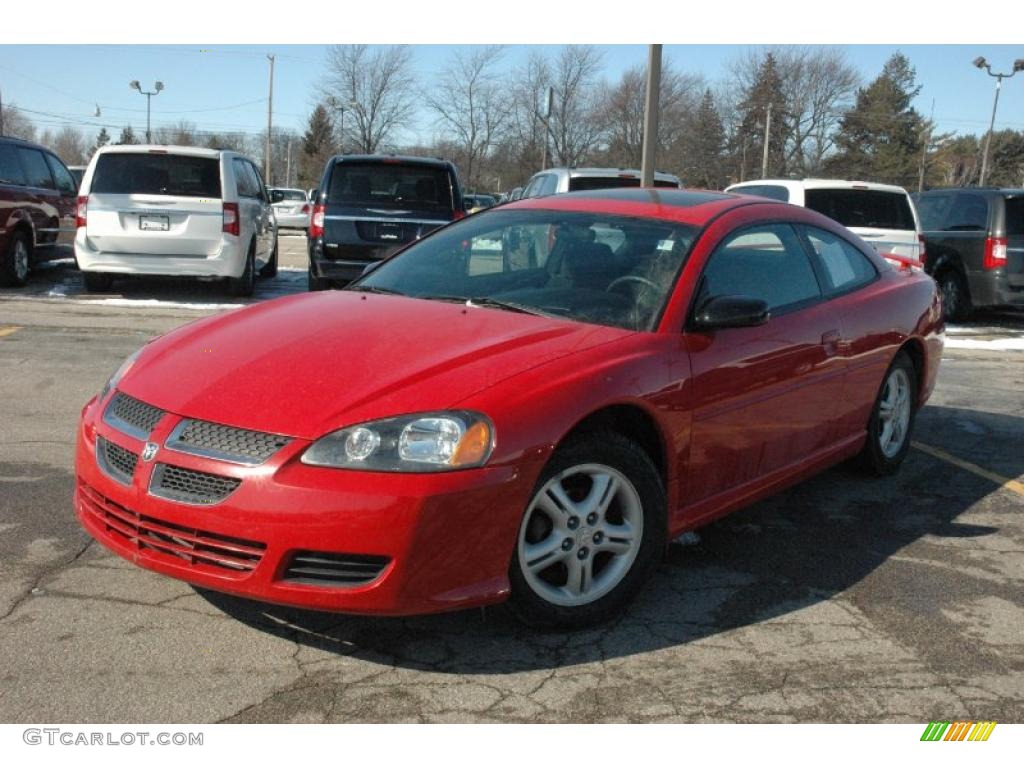2004 Stratus SXT Coupe - Inferno Red Pearlcoat / Dark Slate Gray photo #3