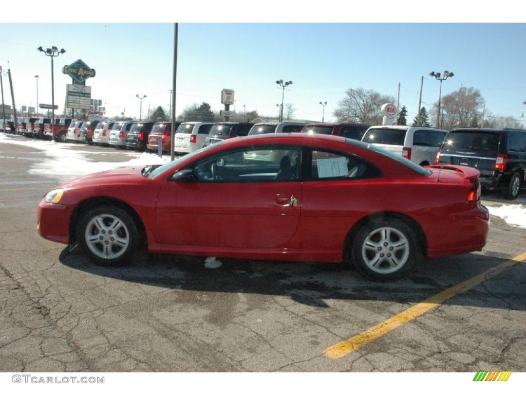 2004 Stratus SXT Coupe - Inferno Red Pearlcoat / Dark Slate Gray photo #11