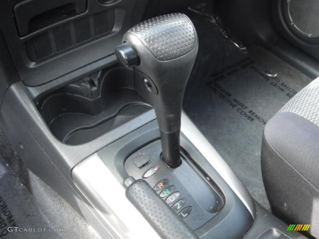 2004 RAV4  - Titanium Metallic / Dark Charcoal photo #14