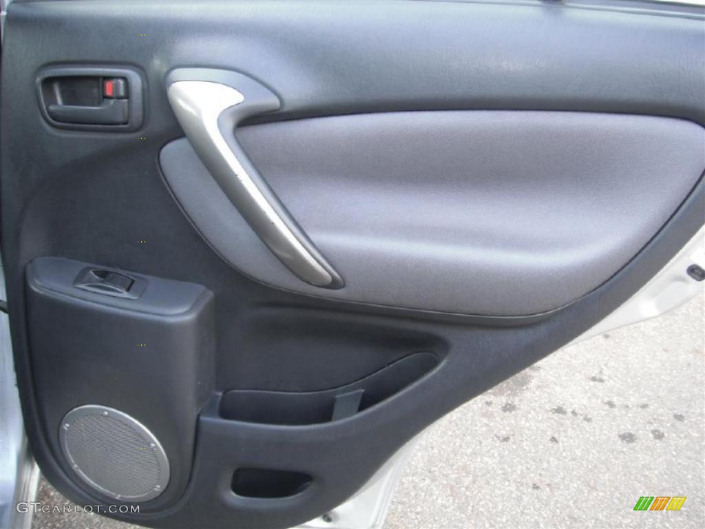 2004 RAV4  - Titanium Metallic / Dark Charcoal photo #21