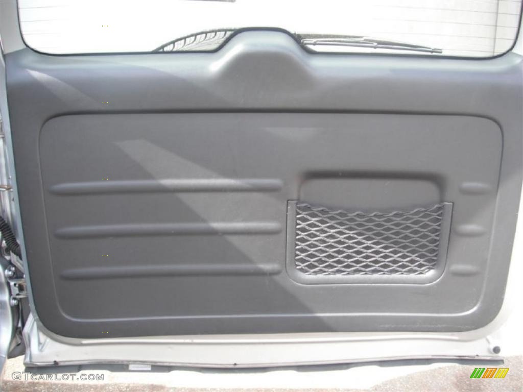 2004 RAV4  - Titanium Metallic / Dark Charcoal photo #22