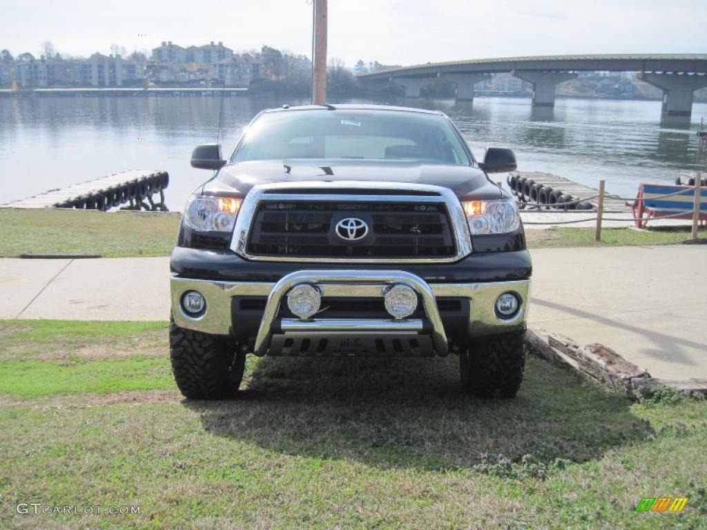 2011 Tundra SR5 CrewMax 4x4 - Black / Sand Beige photo #14