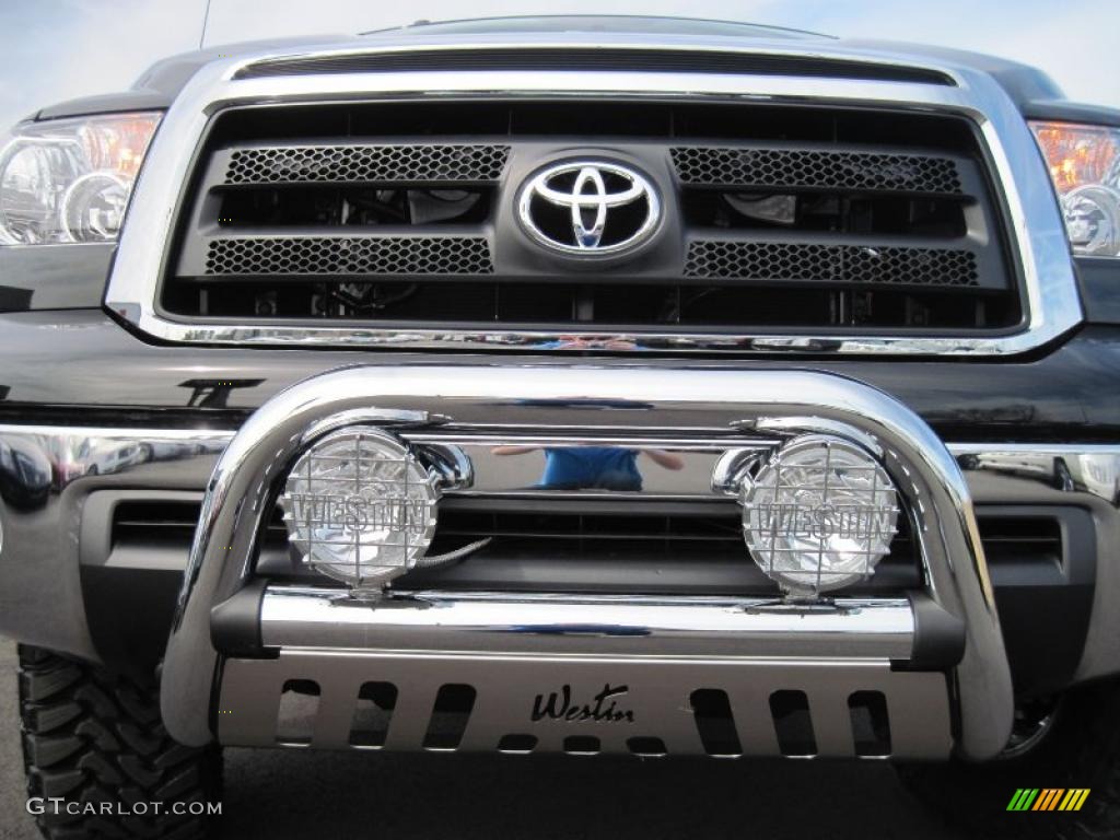 2011 Tundra SR5 CrewMax 4x4 - Black / Sand Beige photo #15