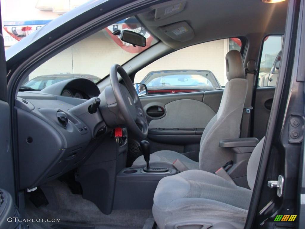 Grey Interior 2004 Saturn ION 3 Sedan Photo #46164285