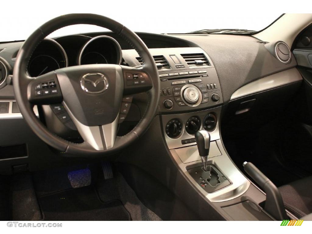 2010 Mazda MAZDA3 s Sport 4 Door Black Dashboard Photo #46164843