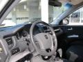 Clear White - Sportage LX V6 Photo No. 12