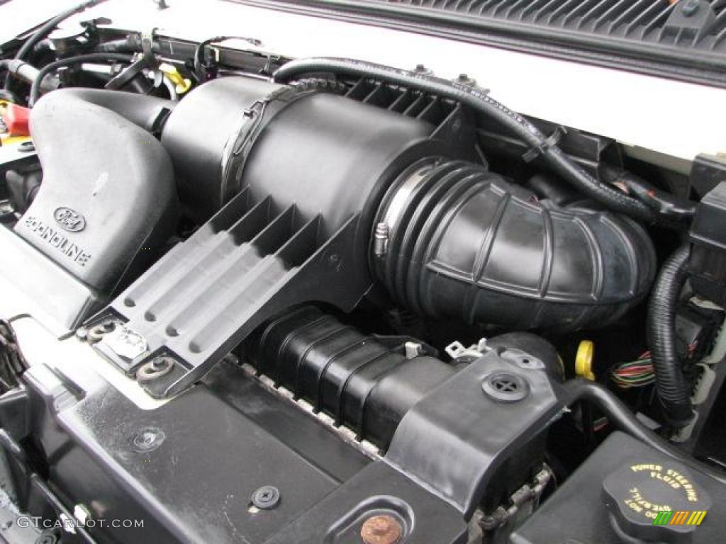 2005 Ford E Series Van E250 Commercial 5.4 Liter SOHC 16-Valve Triton V8 Engine Photo #46168157