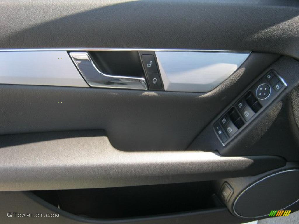 2011 Mercedes-Benz C 300 Sport Black Door Panel Photo #46169082