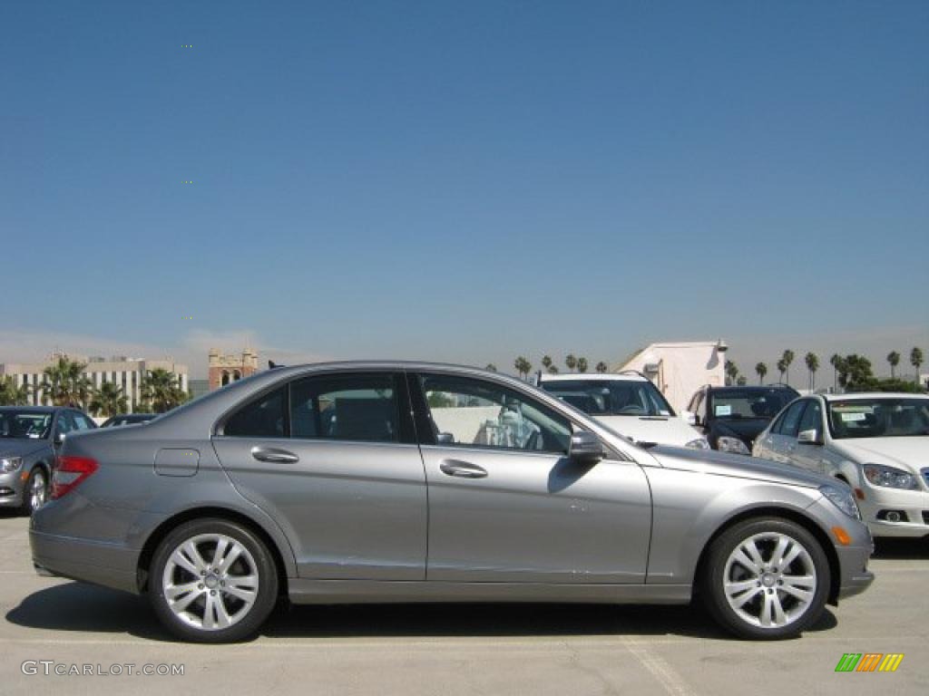 Palladium Silver Metallic 2011 Mercedes-Benz C 300 Luxury Exterior Photo #46169258