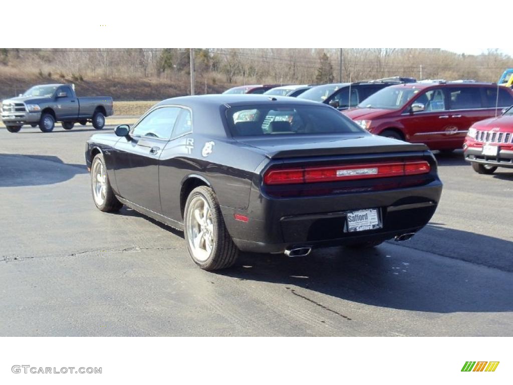 Brilliant Black Crystal Pearl 2010 Dodge Challenger R/T Classic Exterior Photo #46169768
