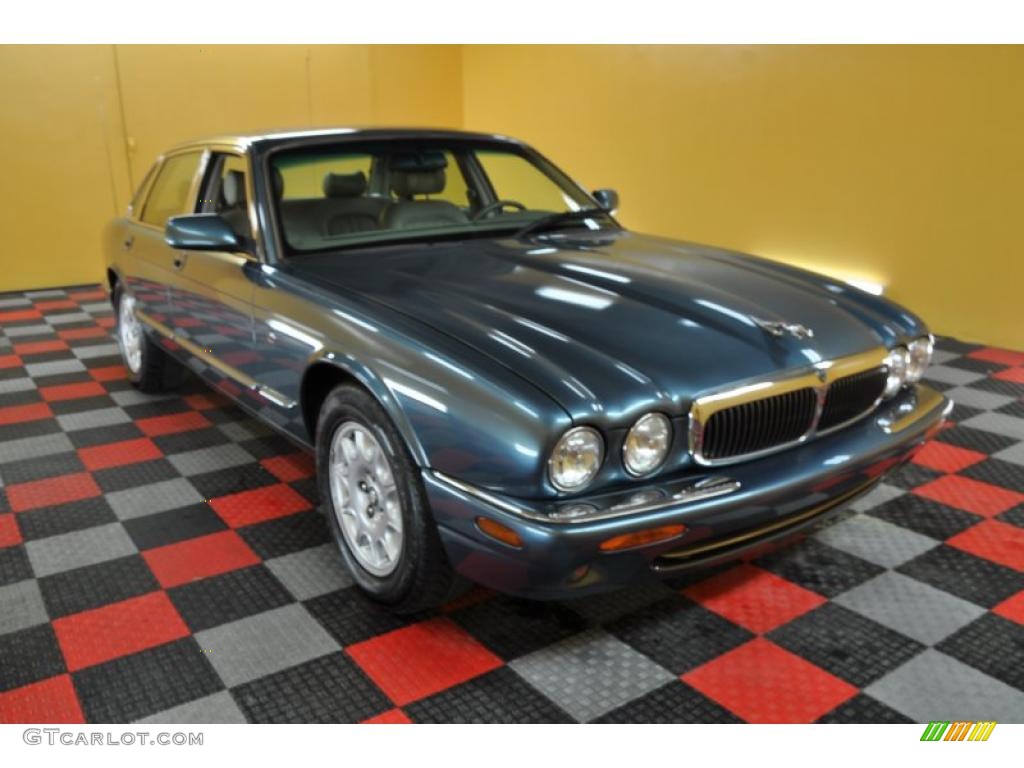 1998 XJ XJ8 - Mistral Pearl / Cashmere photo #1