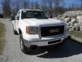 Summit White - Sierra 2500HD Work Truck Regular Cab Chassis Photo No. 2