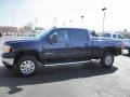 2011 Midnight Blue Metallic GMC Sierra 2500HD SLE Crew Cab 4x4  photo #4