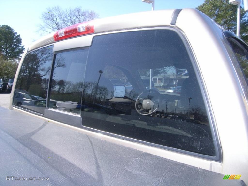 2004 Ram 1500 SLT Quad Cab 4x4 - Light Almond Pearl / Taupe photo #18