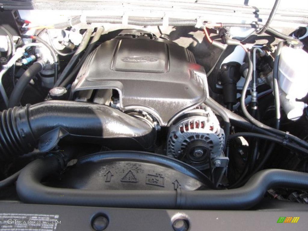 2009 GMC Sierra 3500HD Regular Cab Chassis Moving Van 6.0 Liter OHV 16-Valve VVT Vortec V8 Engine Photo #46172097