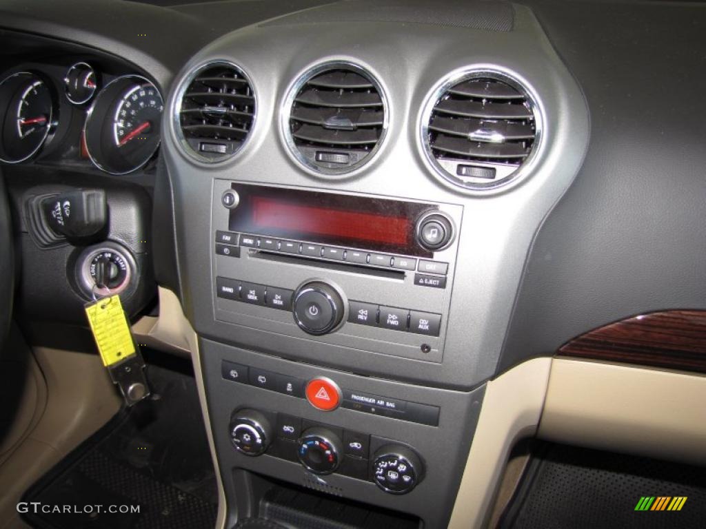 2010 Saturn VUE XR V6 Controls Photo #46173602