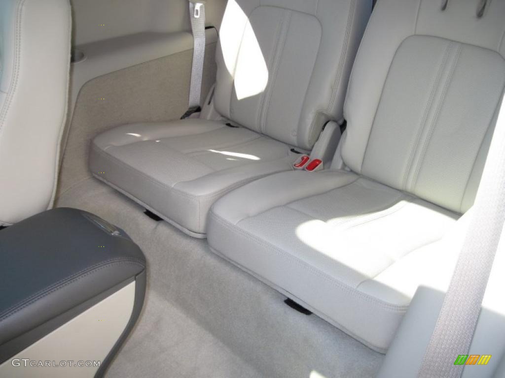 Light Stone Interior 2010 Lincoln MKT AWD EcoBoost Photo #46174025