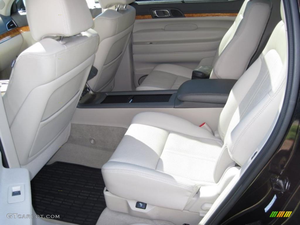 Light Stone Interior 2010 Lincoln MKT AWD EcoBoost Photo #46174034