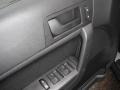 Ebony Black - Focus SE Sedan Photo No. 17