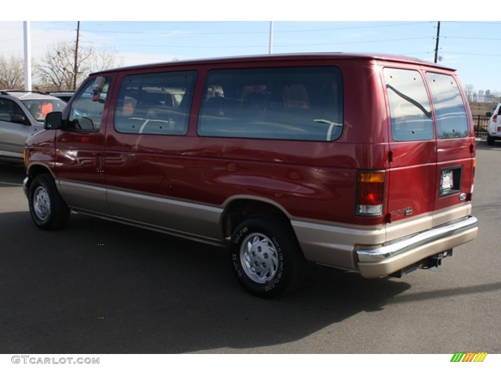 1993 E Series Van E150 Club Wagon Passenger - Electric Current Red Metallic / Beige photo #4