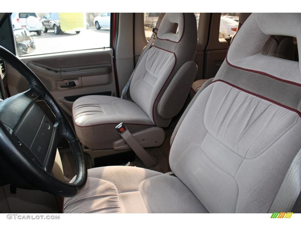 Beige Interior 1993 Ford E Series Van E150 Club Wagon Passenger Photo #46176018