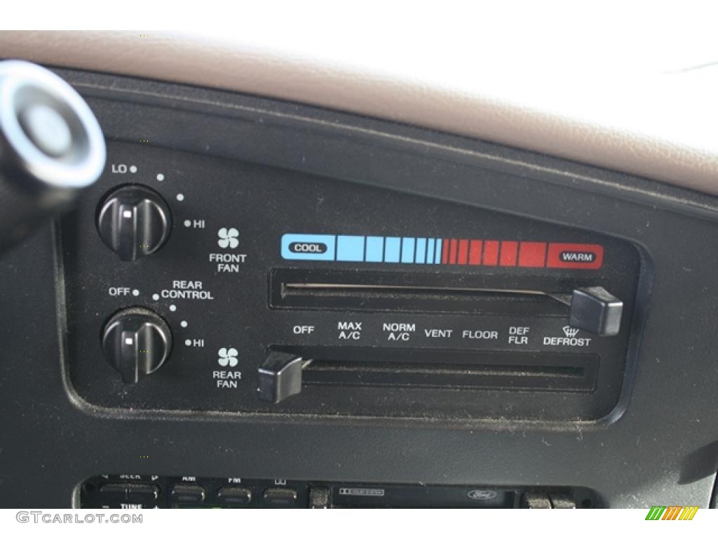 1993 Ford E Series Van E150 Club Wagon Passenger Controls Photo #46176153