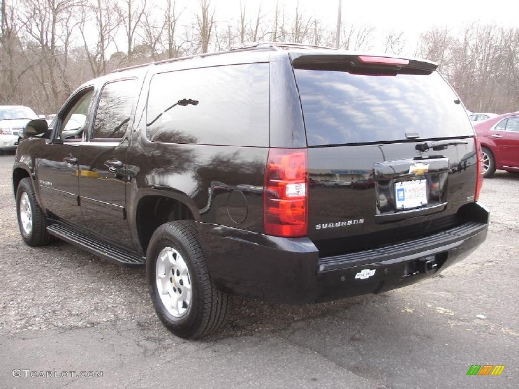 2010 Suburban LT 4x4 - Black / Light Titanium/Dark Titanium photo #6