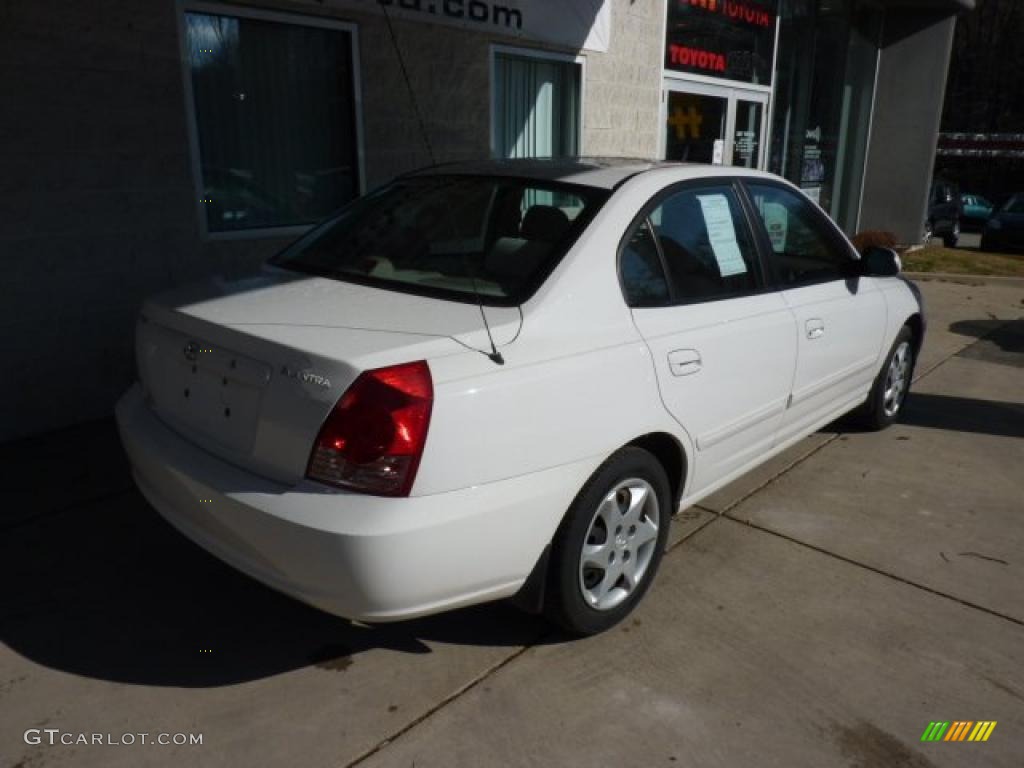 2004 Elantra GLS Sedan - Nordic White / Beige photo #2