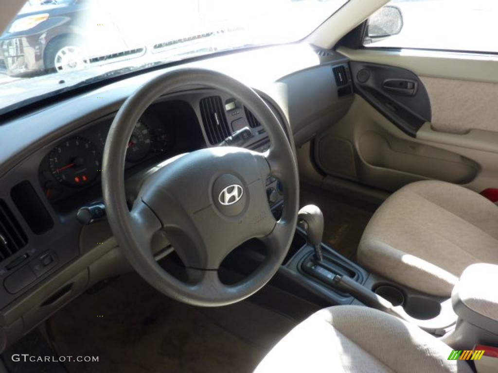 2004 Elantra GLS Sedan - Nordic White / Beige photo #12