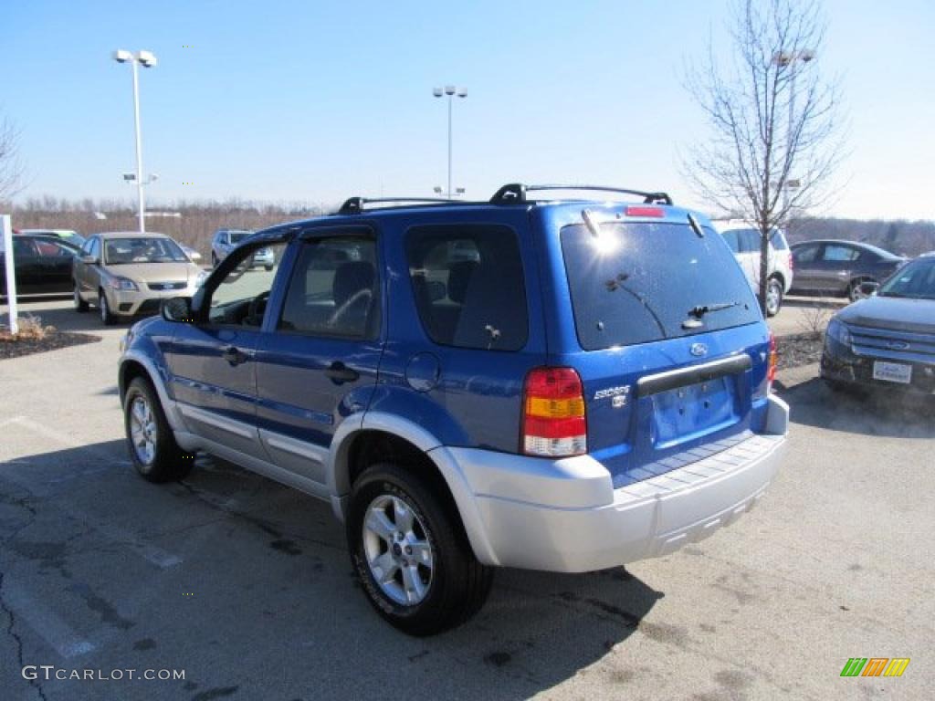 2007 Escape XLT V6 4WD - Vista Blue Metallic / Medium/Dark Flint photo #7