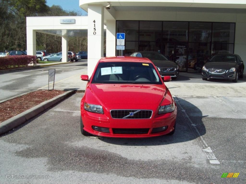 2005 V50 T5 - Passion Red / Dark Beige/Quartz photo #2