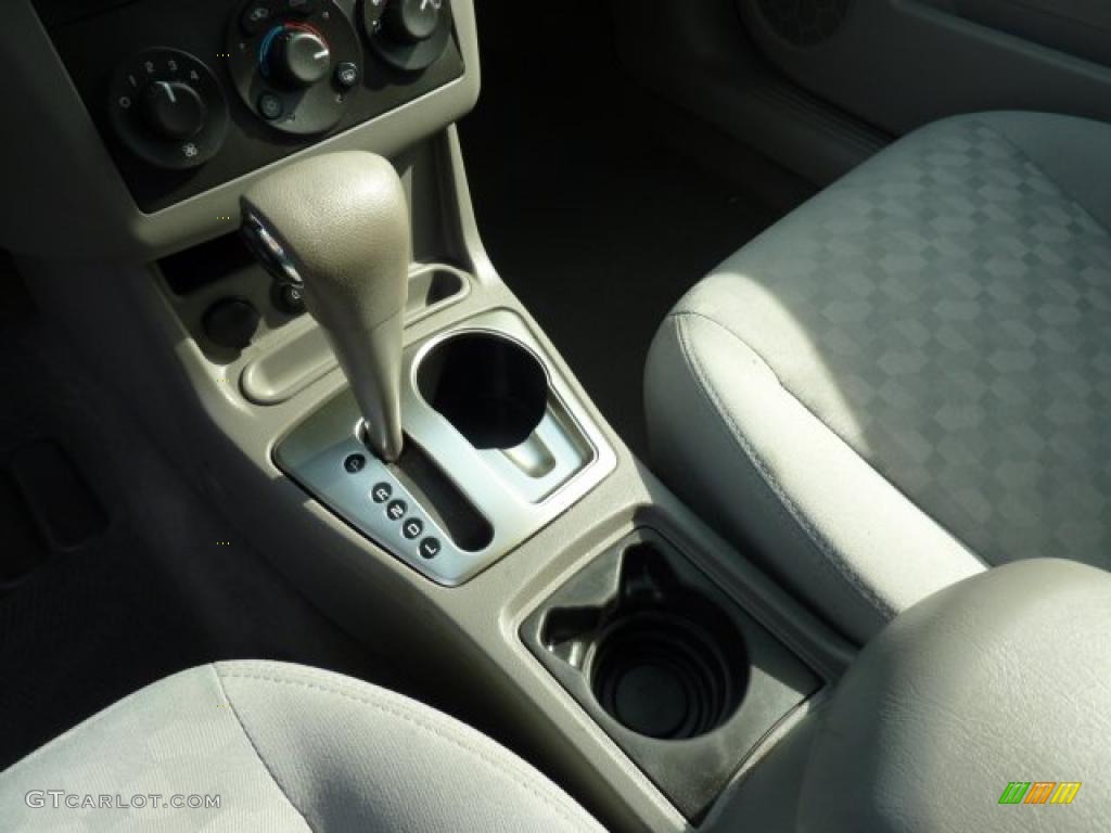 2005 Malibu LS V6 Sedan - White / Gray photo #14