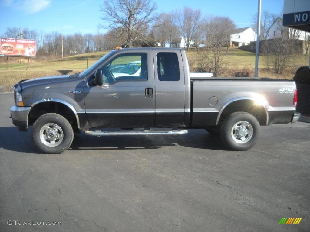 2002 F250 Super Duty Lariat SuperCab 4x4 - Dark Shadow Grey Metallic / Medium Flint photo #6