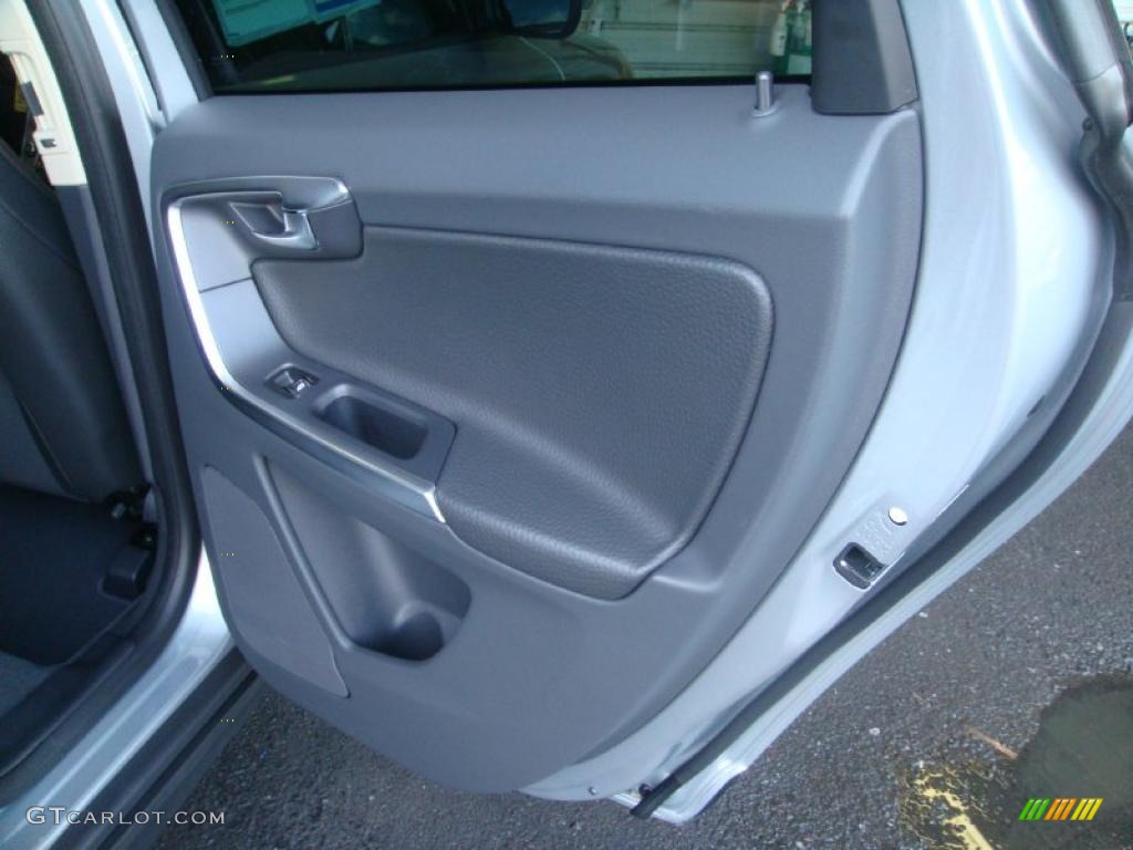 2010 Volvo XC60 3.2 AWD Anthracite Door Panel Photo #46187202