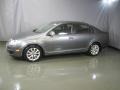 Platinum Grey Metallic - Jetta SE Sedan Photo No. 3