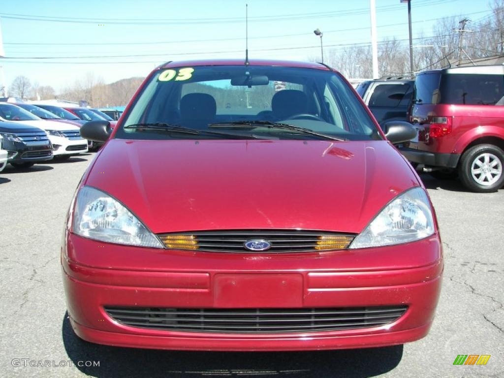 2003 Focus LX Sedan - Sangria Red Metallic / Medium Graphite photo #18